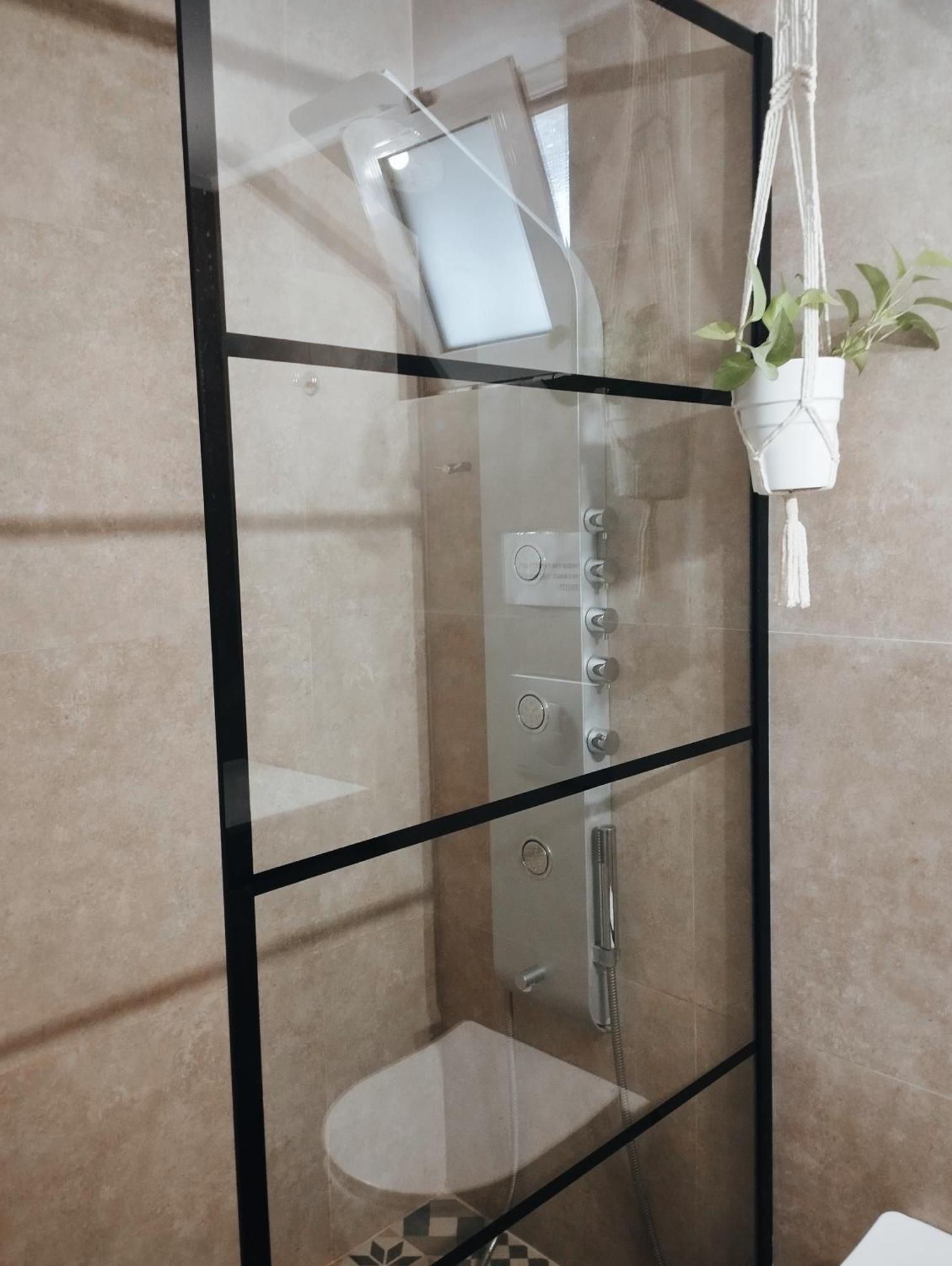 Oasis Roof Flat Apartment